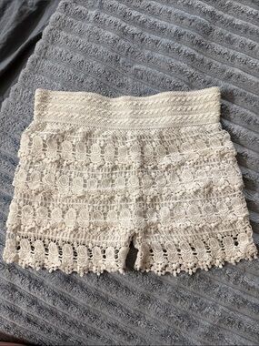 Y2K Lemon Tree Crochet Lace White Shorts
